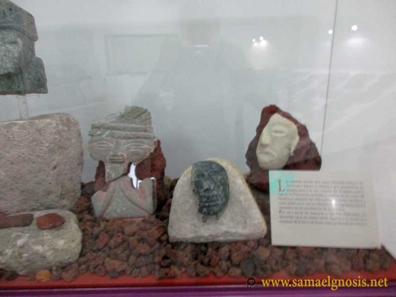 Zona Arqueológica de Xochicalco Foto 0930