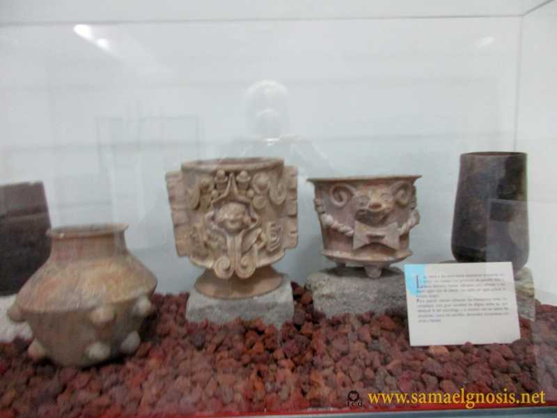 Zona Arqueológica de Xochicalco Foto 0970