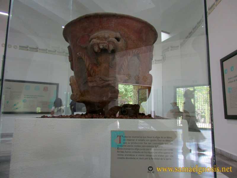 Zona Arqueológica de Xochicalco Foto 0974