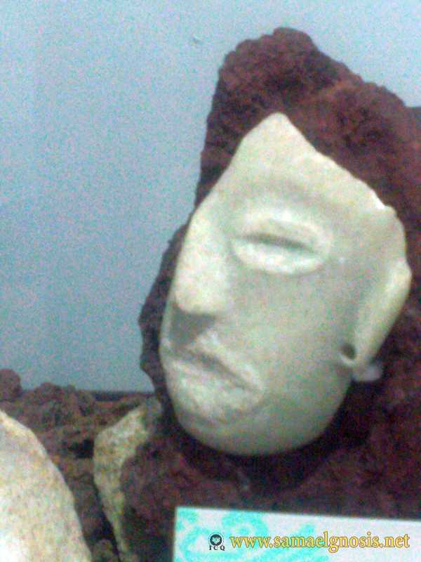 Zona Arqueológica de Xochicalco Foto 0994