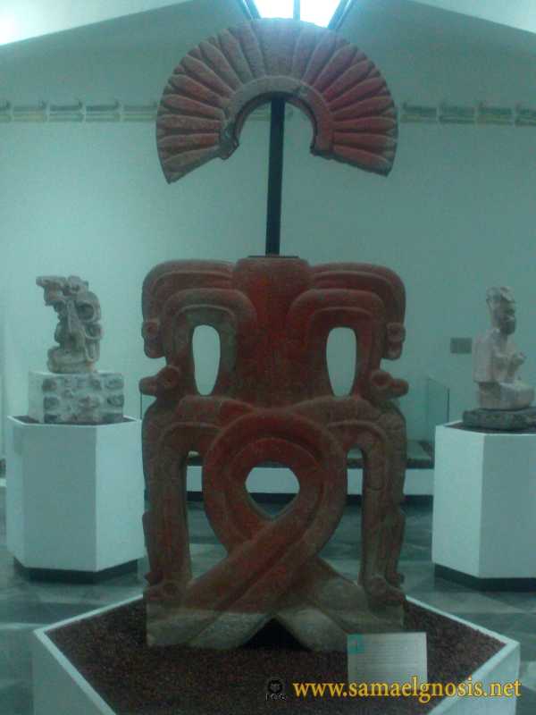 Zona Arqueológica de Xochicalco Foto 0997