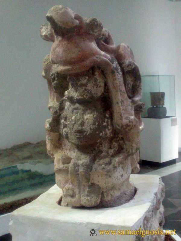 Zona Arqueológica de Xochicalco Foto 1004