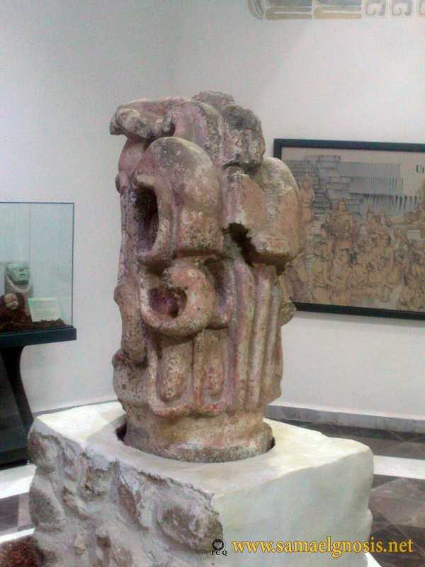 Zona Arqueológica de Xochicalco Foto 1018