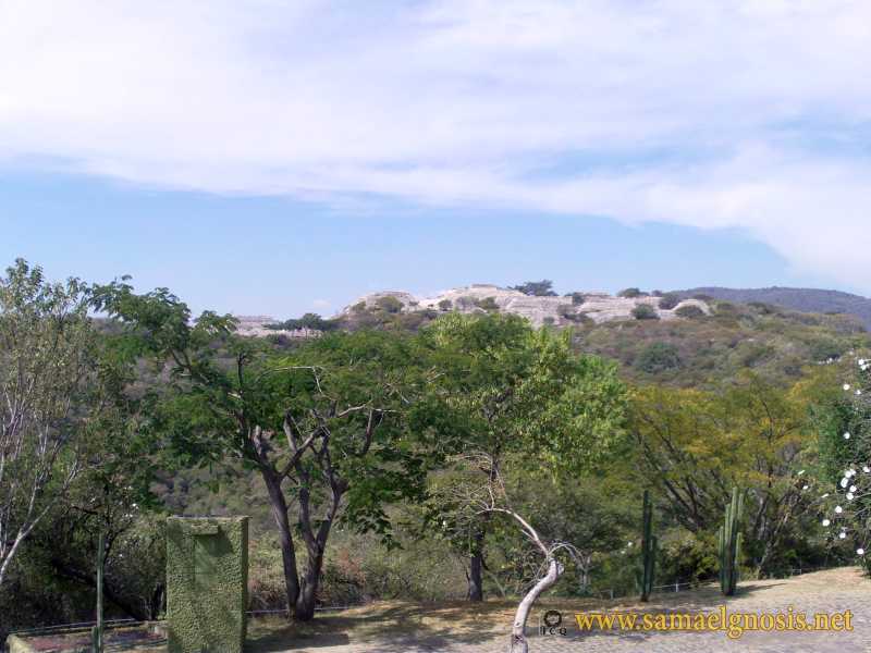 Zona Arqueológica de Xochicalco Foto 1146