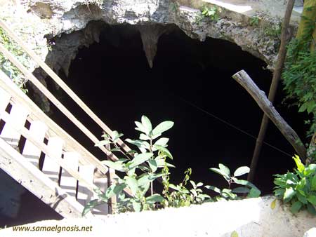 Cenote la Noria