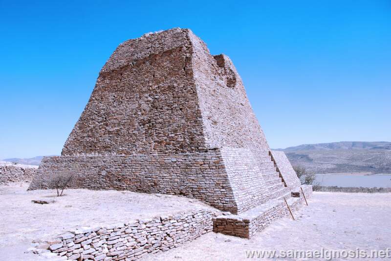Piramide del Sol. La Quemada.