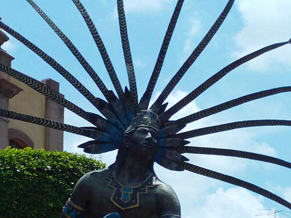 Danzante Azteca