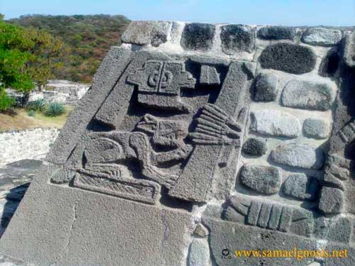 El Templo de las Serpientes Emplumadas