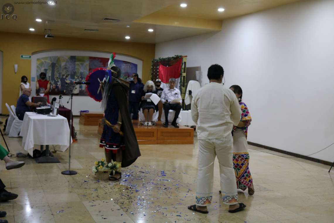Los maestros de los mundos superiores de conciencia realmente están con nosotros. Sólo hace falta demostrar humildad, misericordia, voluntad, respeto y veneración para recibir su ayuda. Los maestros de los mundos superiores de conciencia realmente están con nosotros. Sólo hace falta demostrar humildad, misericordia, voluntad, respeto y veneración para recibir su ayuda.