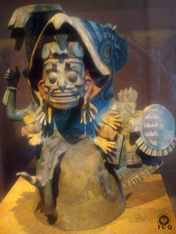 Brasero de guerrero muerto
(Museo de Antropología e Historia México)