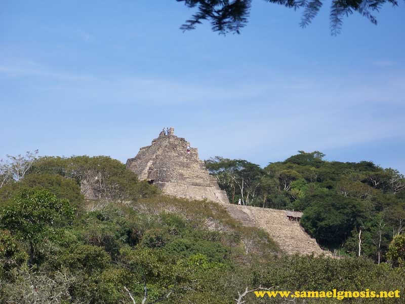 Toniná 14