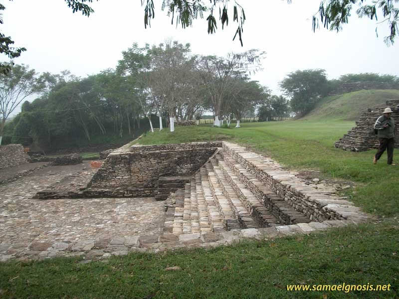 Toniná 18