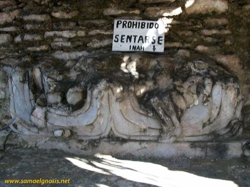 Toniná 24