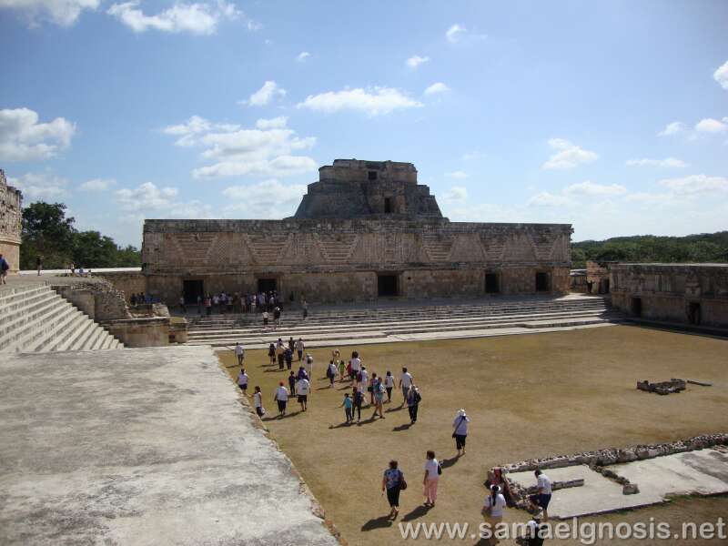 Zona Arqueológica de Uxmal 046