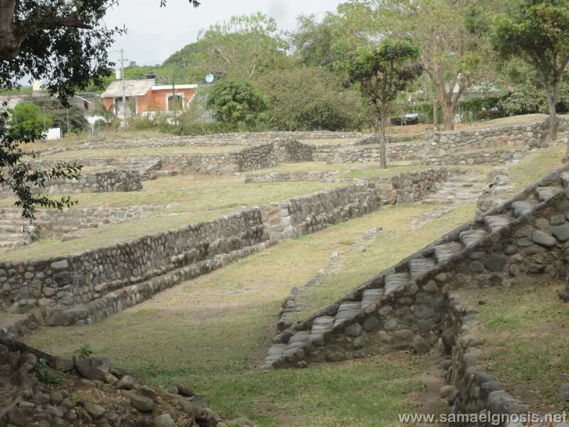 Zona Arqueológica de Chanal Foto 022