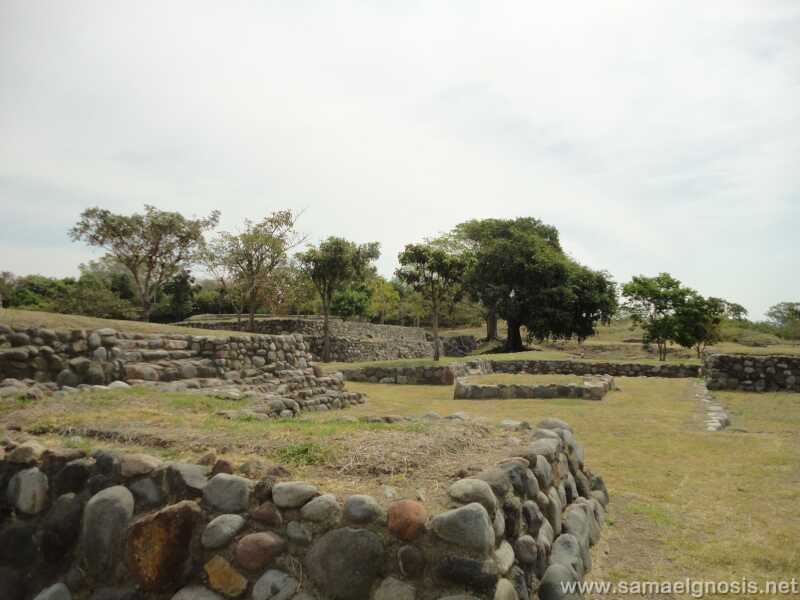 Zona Arqueológica de Chanal Foto 038