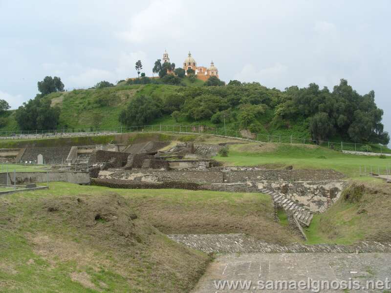 Zona Arqueológica de Cholula Foto 084