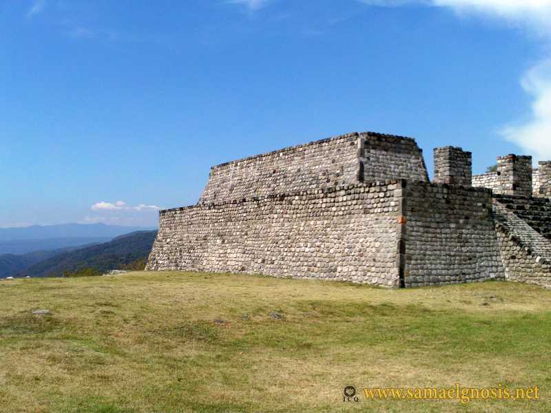 Zona Arqueológica de Xochicalco Foto 0051