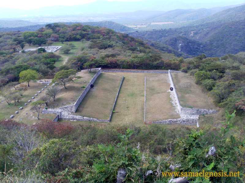 Zona Arqueológica de Xochicalco Foto 0060
