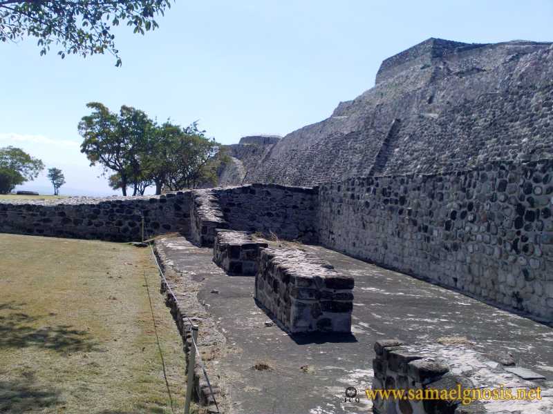 Zona Arqueológica de Xochicalco Foto 0160