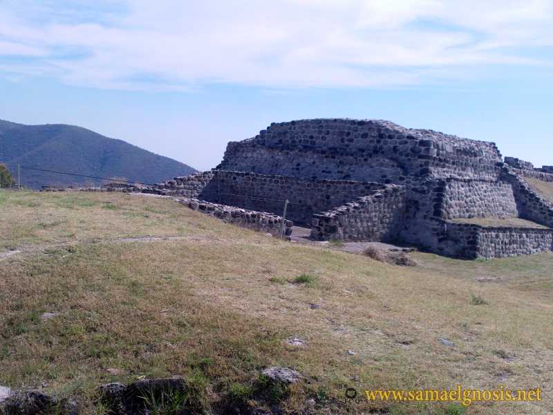 Zona Arqueológica de Xochicalco Foto 0167