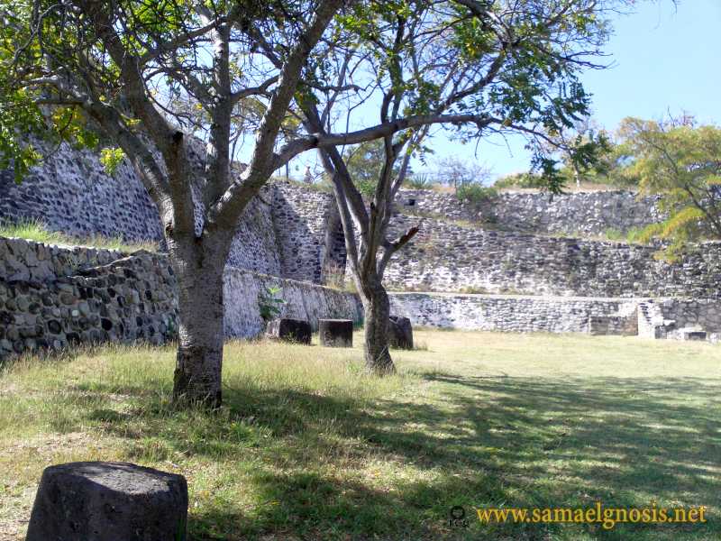 Zona Arqueológica de Xochicalco Foto 0172