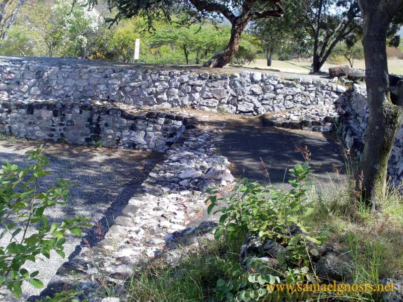 Zona Arqueológica de Xochicalco Foto 0190