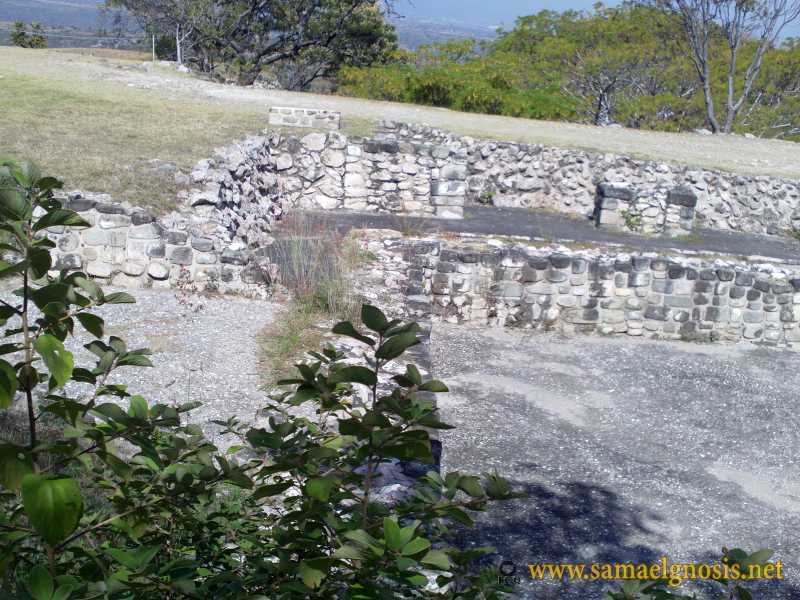 Zona Arqueológica de Xochicalco Foto 0192