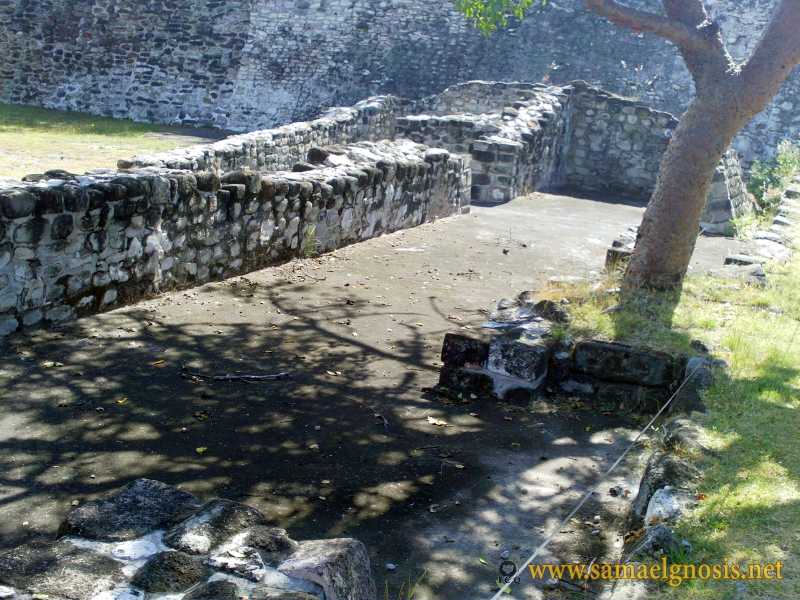 Zona Arqueológica de Xochicalco Foto 0198