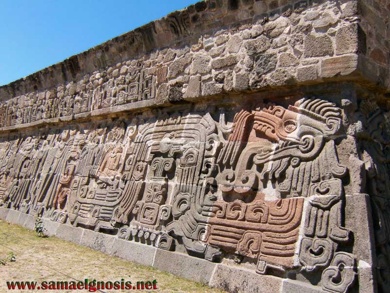 Tempo de la serpiente emplumada. Xochicalco. Tempo de la serpiente emplumada. Xochicalco.