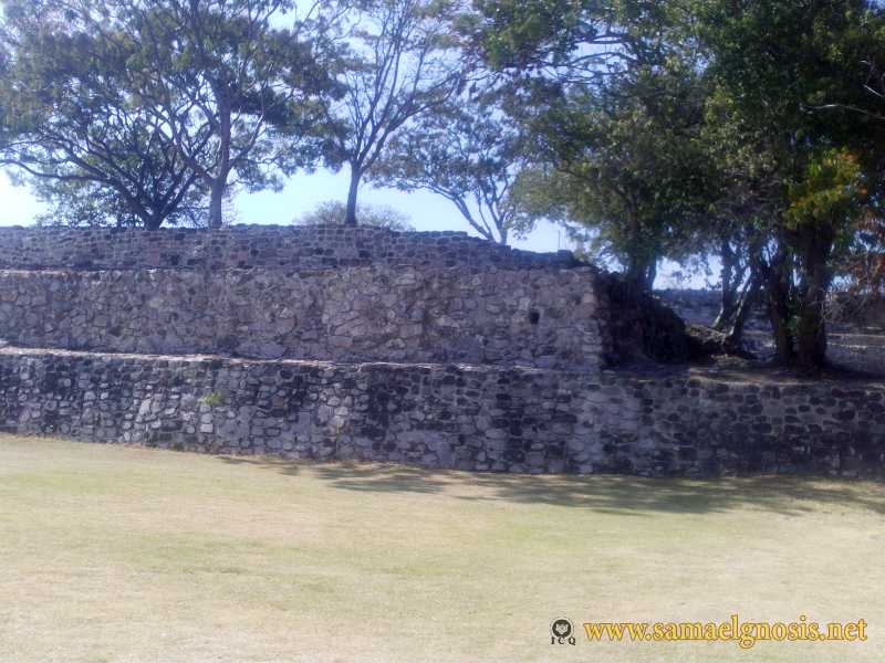 Zona Arqueológica de Xochicalco Foto 0219