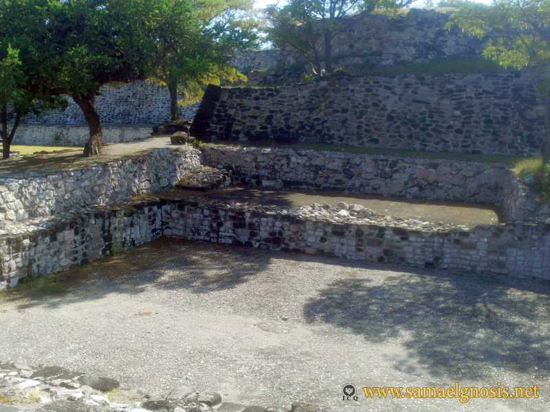 Zona Arqueológica de Xochicalco Foto 0242