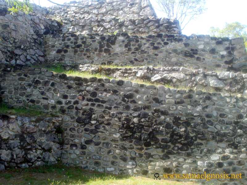 Zona Arqueológica de Xochicalco Foto 0243