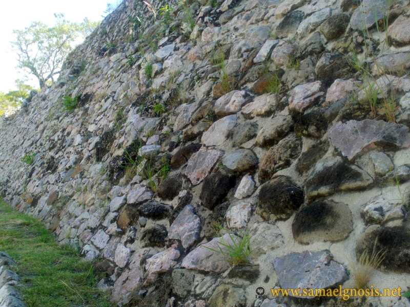Zona Arqueológica de Xochicalco Foto 0274