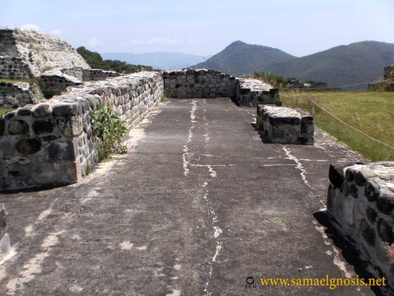 Zona Arqueológica de Xochicalco Foto 0340