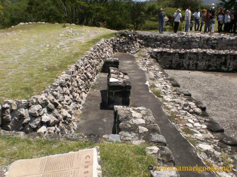 Zona Arqueológica de Xochicalco Foto 0356