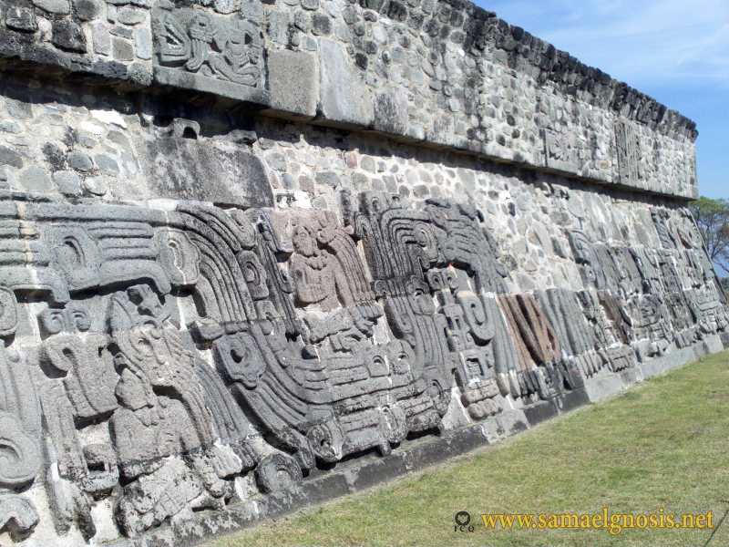 Zona Arqueológica de Xochicalco Foto 0460