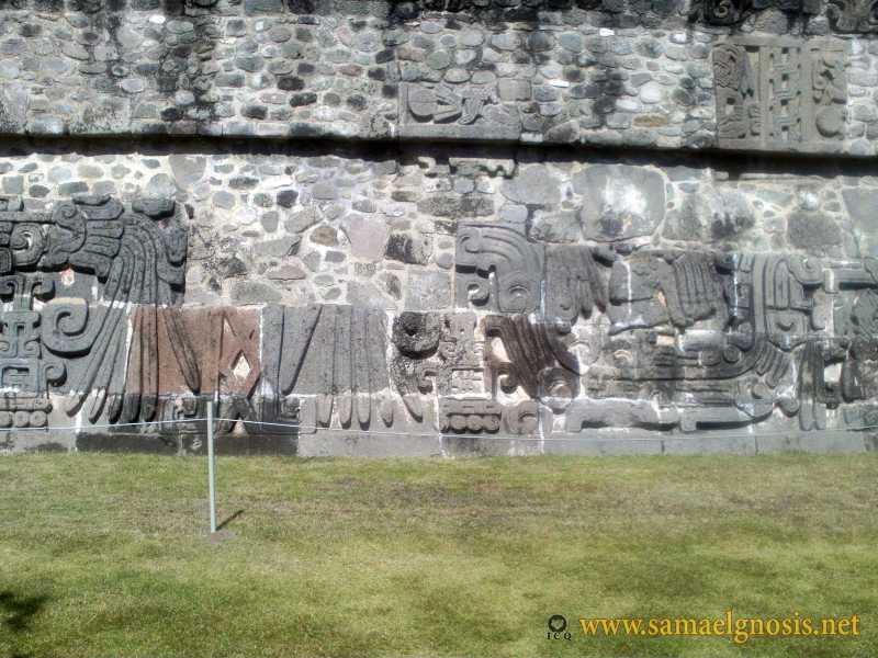 Zona Arqueológica de Xochicalco Foto 0469