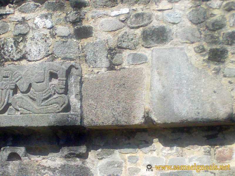 Zona Arqueológica de Xochicalco Foto 0478