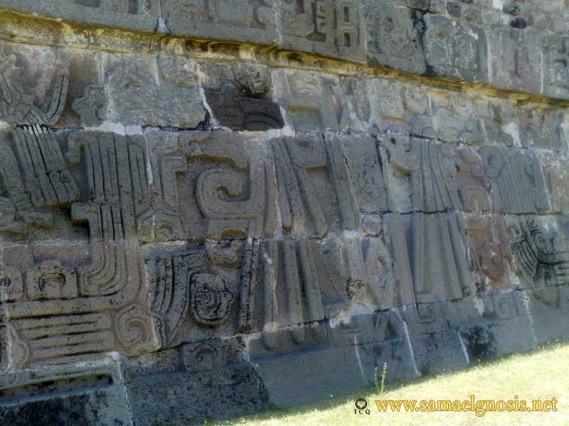 Zona Arqueológica de Xochicalco Foto 0494