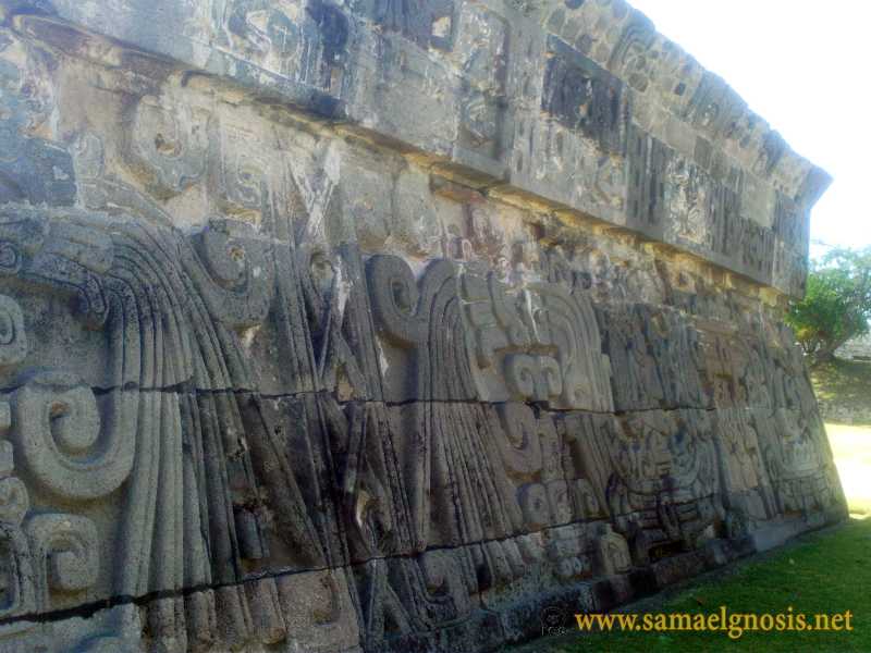 Zona Arqueológica de Xochicalco Foto 0552