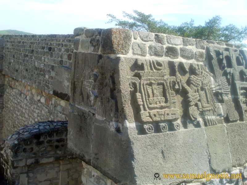Zona Arqueológica de Xochicalco Foto 0585
