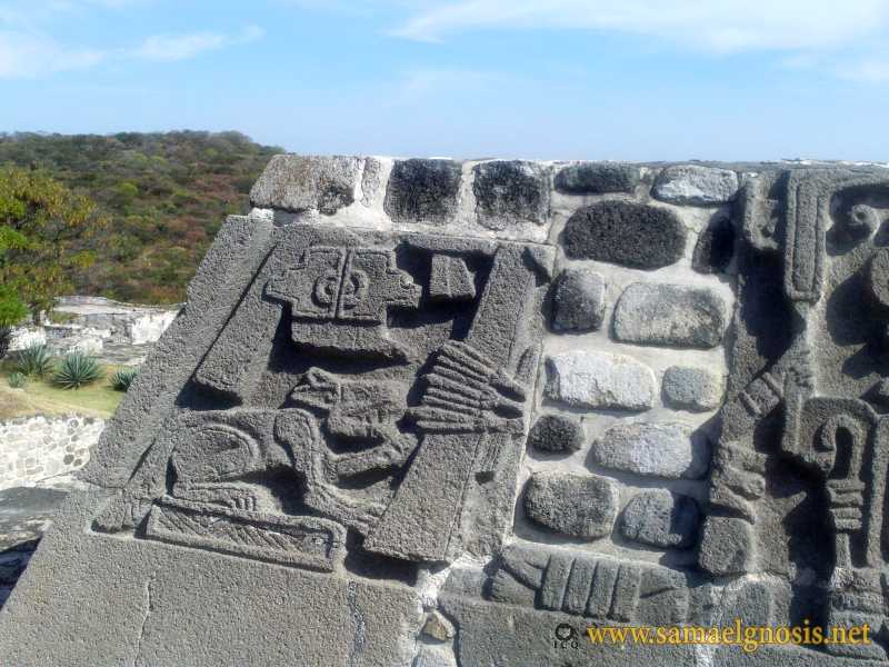 Zona Arqueológica de Xochicalco Foto 0588