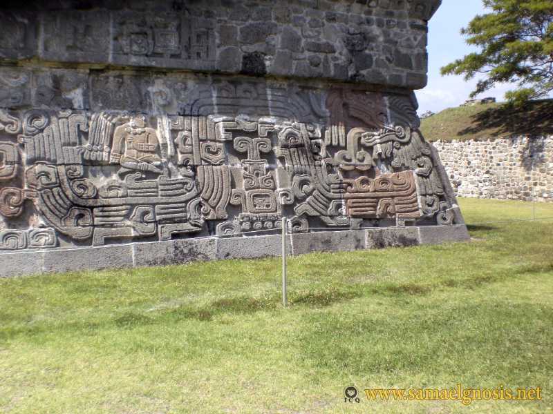 Zona Arqueológica de Xochicalco Foto 0606