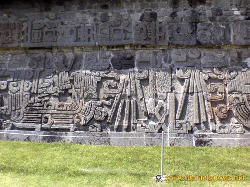 Zona Arqueológica de Xochicalco Foto 0607