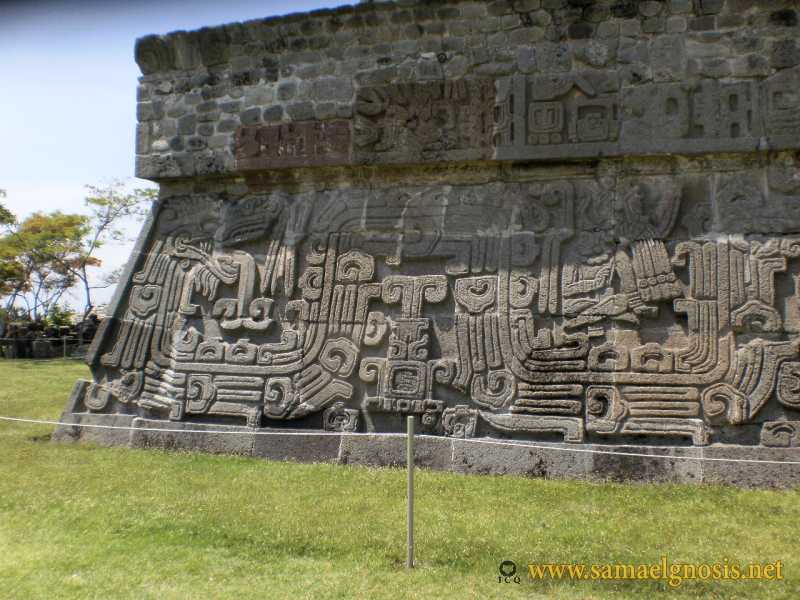 Zona Arqueológica de Xochicalco Foto 0608