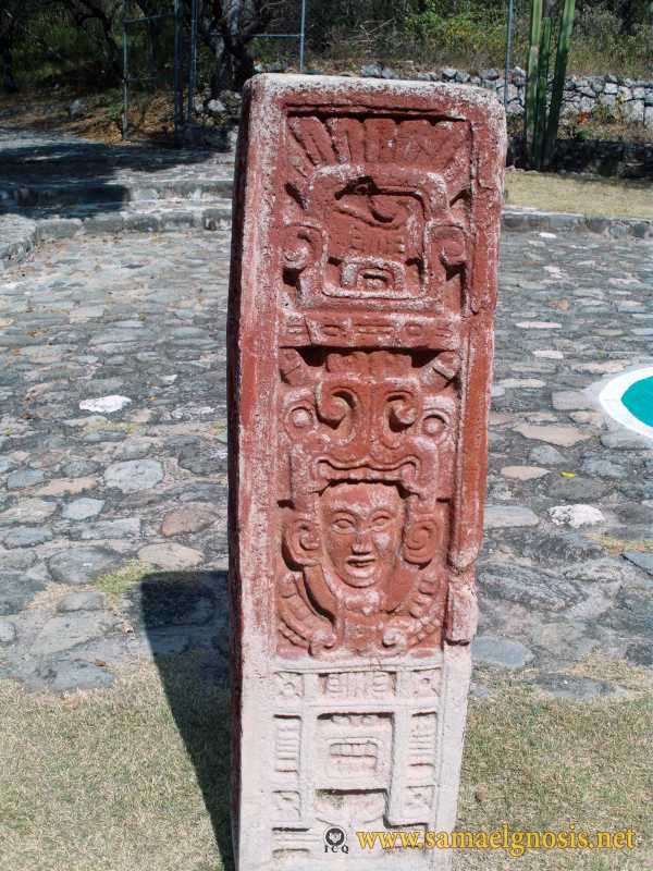 Zona Arqueológica de Xochicalco Foto 0685