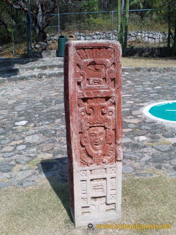 Zona Arqueológica de Xochicalco Foto 0701