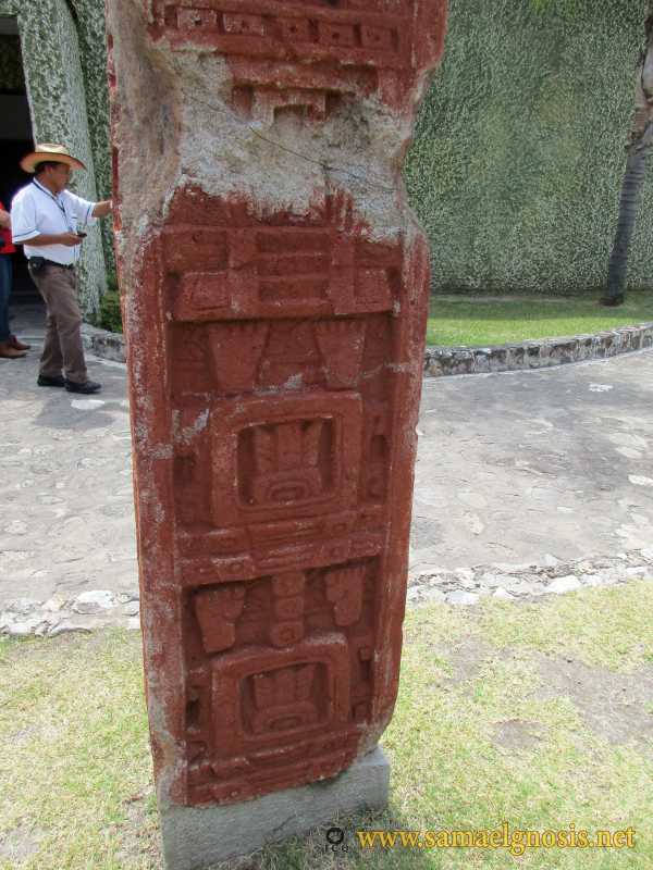 Zona Arqueológica de Xochicalco Foto 0704
