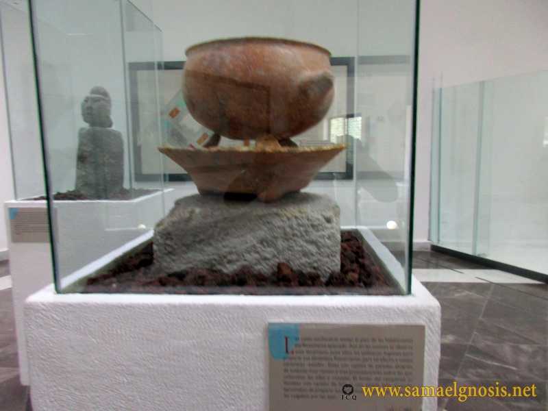 Zona Arqueológica de Xochicalco Foto 0957